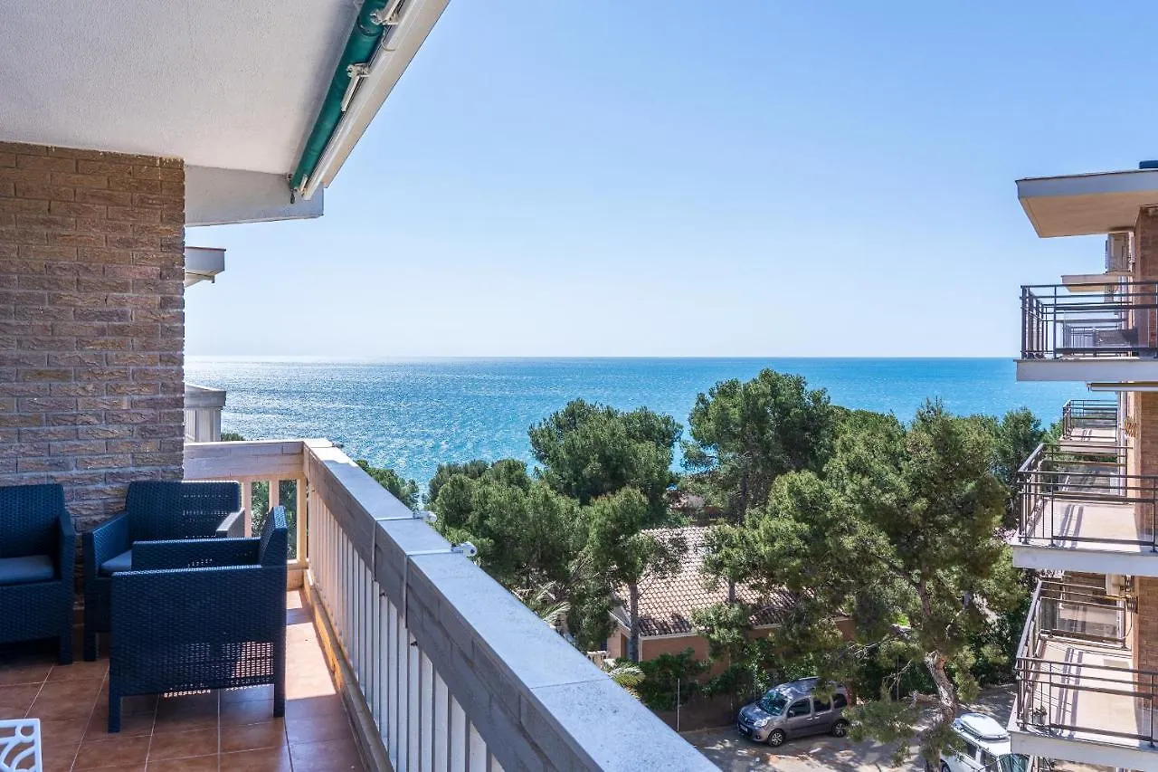 Hauzify I Apartament Punta Del Cavall contacts